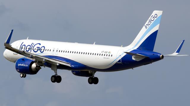 VT-ISQ:Airbus A320:IndiGo